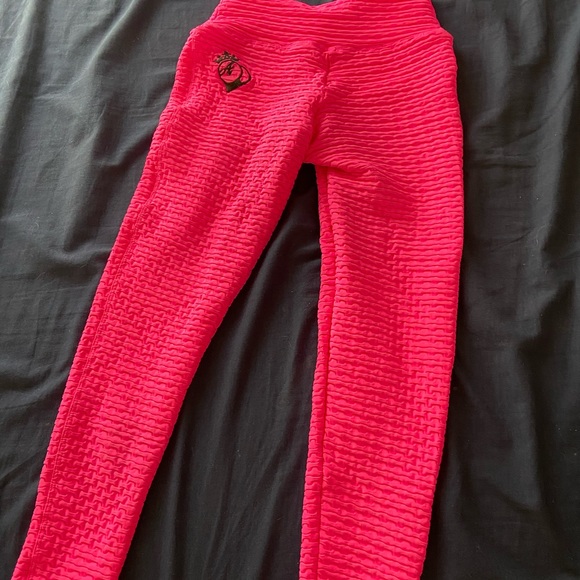 Booty queen apparel crops - Picture 2 of 2